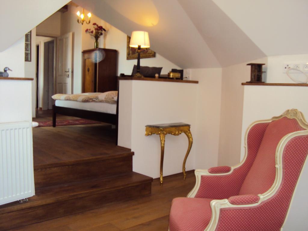 Castle Kastiel Kotesovaアパートメント 部屋 写真